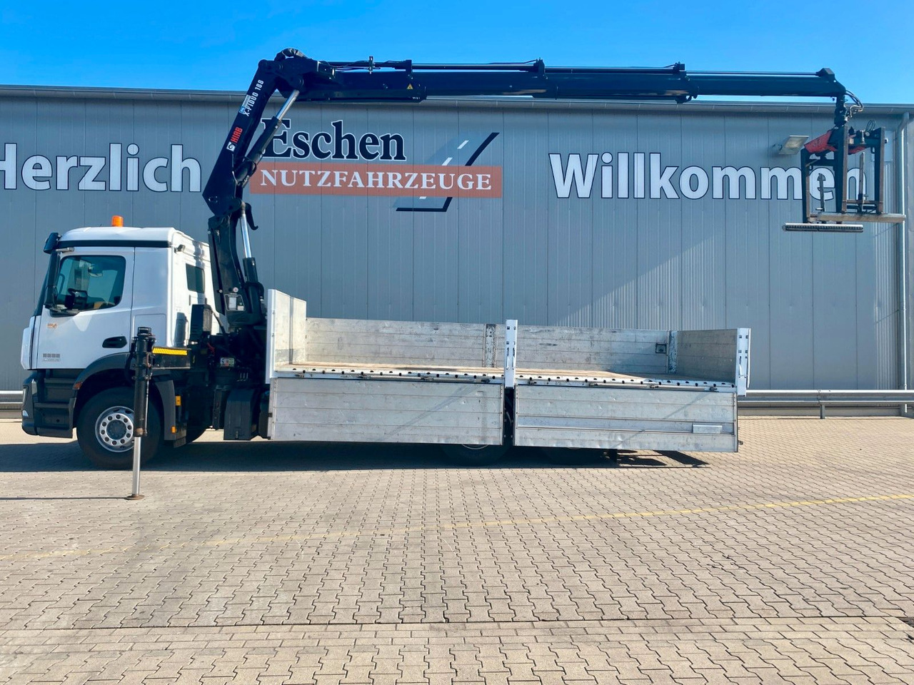Flakbil Mercedes-Benz Antos 2533 6x2 | X-HIDUO 188/ES-3*AHK*5+6.Kreis