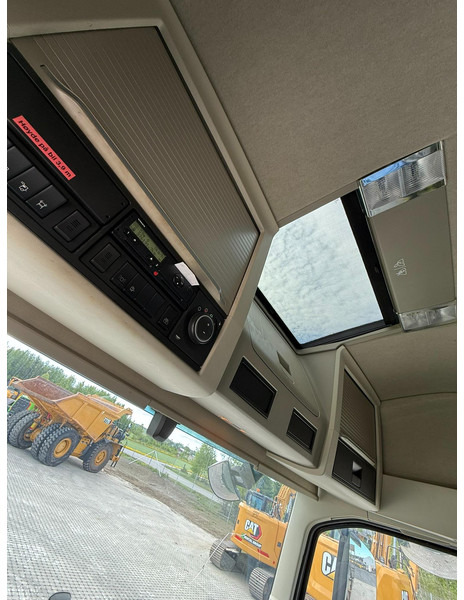 Flakbil Volvo FH 16 750 | HMF 2620 | TULOSSA