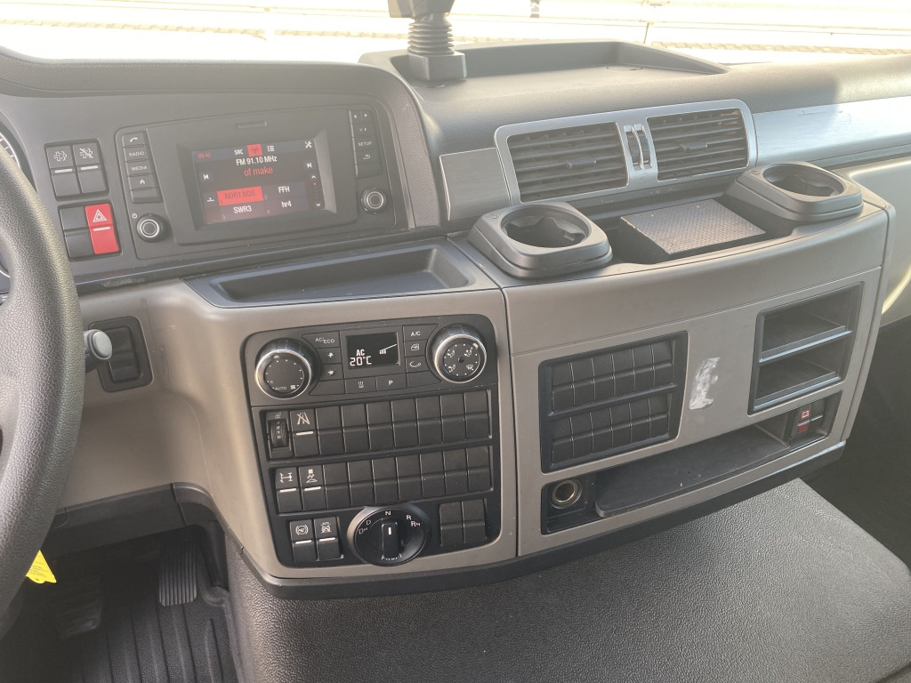 Kapellbil MAN TGL 12.250 4x2 BL