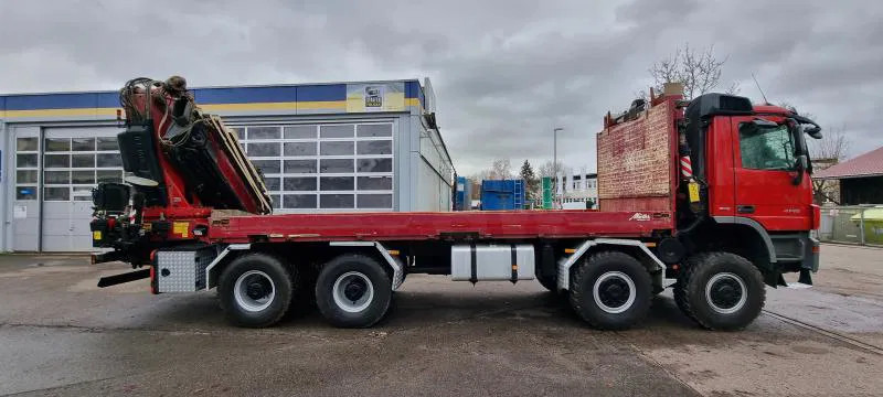 Kranbil Mercedes-Benz AK 8X8 FASSI 660 EINZELBER SEILWINDE