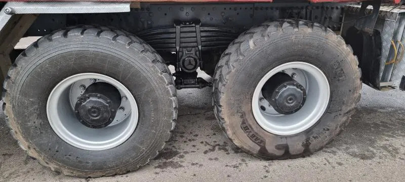 Kranbil Mercedes-Benz AK 8X8 FASSI 660 EINZELBER SEILWINDE