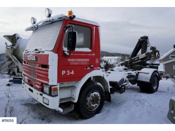 Kranbil Scania P82M