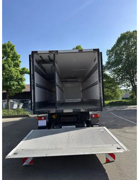 Kylbil lastbil Iveco EuroCargo 140 140-250 Tiefkühl Multitemp