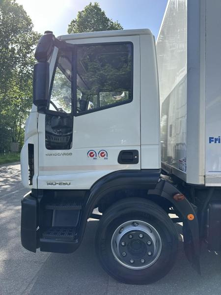 Kylbil lastbil Iveco Eurocargo 140-250 Tiefkühl Multitemp
