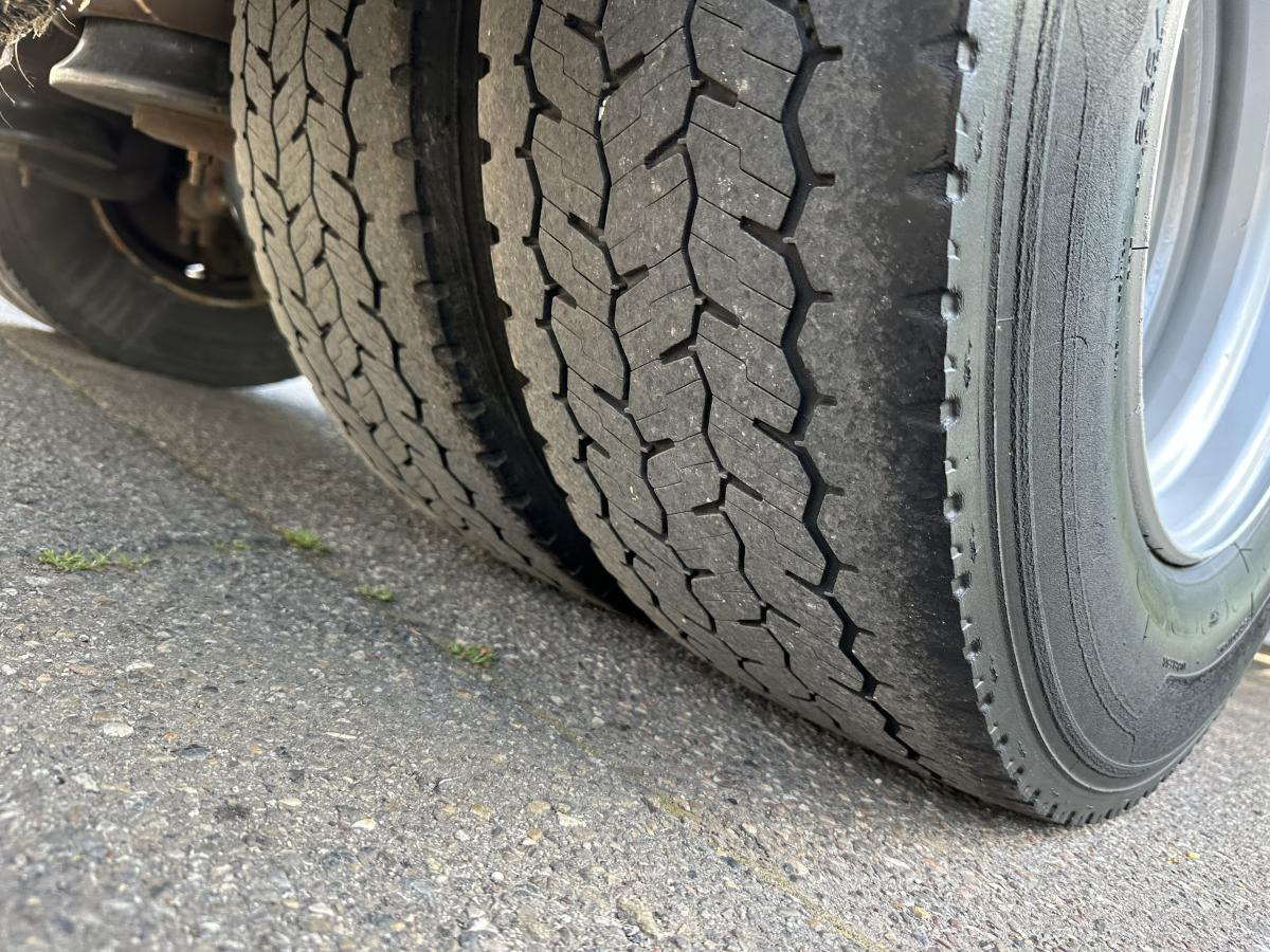 Kylbil lastbil Iveco Eurocargo 140-250 Tiefkühl Multitemp