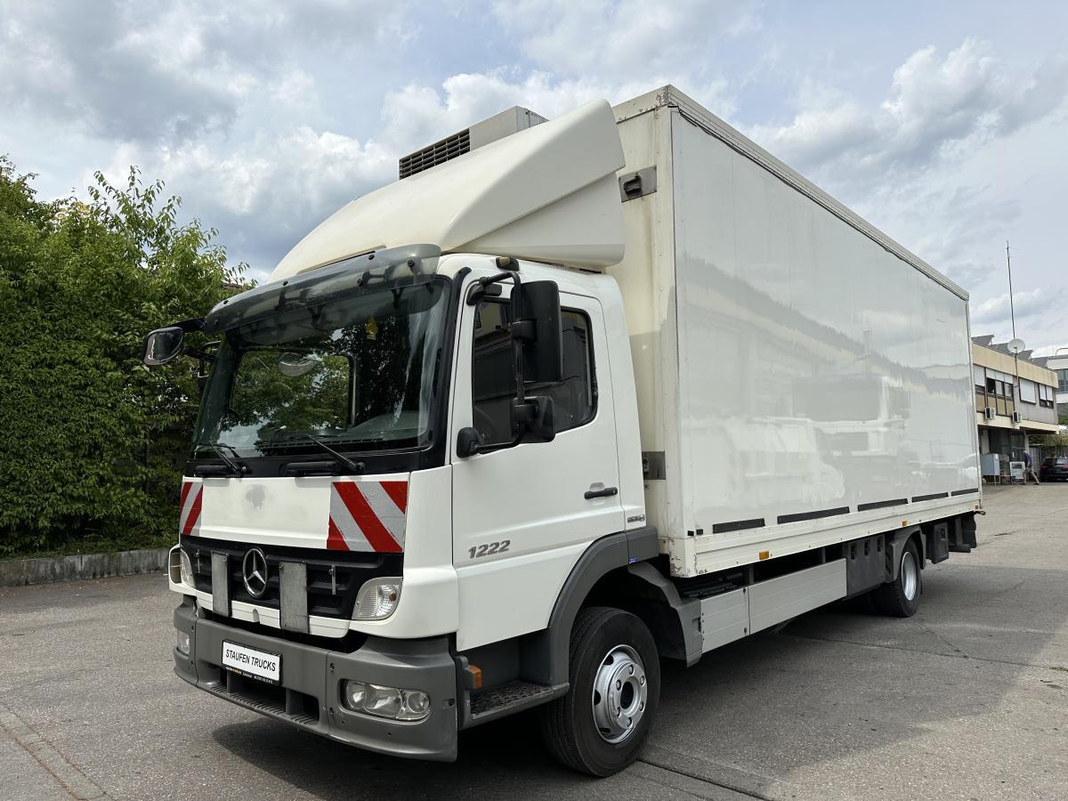 Kylbil lastbil Mercedes Atego 1222 L Kühl-LKW Klima