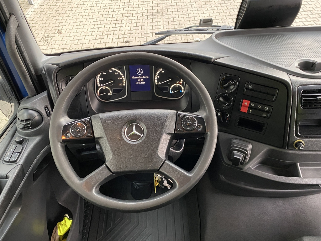 Kylbil lastbil Mercedes-Benz 1523 L / BÄR-LBW