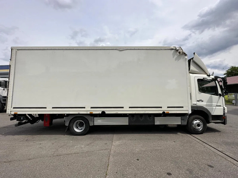 Kylbil lastbil Mercedes-Benz Atego 1222 L Kühl-LKW Klima