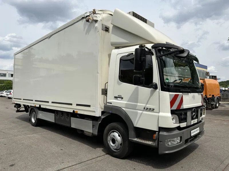 Kylbil lastbil Mercedes-Benz Atego 1222 L Kühl-LKW Klima