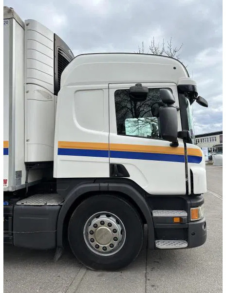 Kylbil lastbil Scania P410 6x2 Fleisch LKW Rohrbahnen Vector 1550