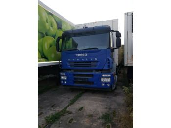 Lastbil med skåp Iveco STRALIS