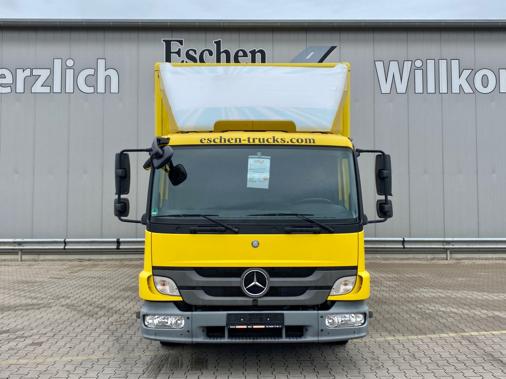 Lastbil med skåp Mercedes-Benz 816 L