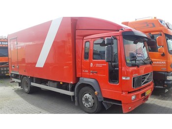 Lastbil med skåp Volvo FL6 220 Closed box Full steel