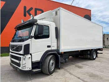 Lastbil med skåp Volvo FM 330 4x2