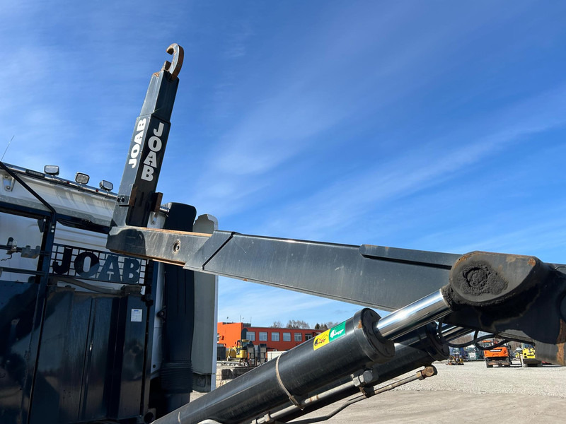 Lastväxlare lastbil Mercedes-Benz AROCS + JOAB 20t | TULOSSA