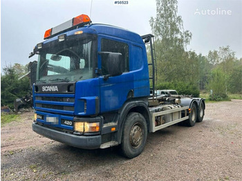 Scania P124 420 Hook Truck - Lastväxlare lastbil
