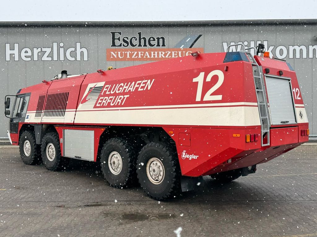 Lastbil MAN 38.000 VFAEG 8x8 Flugfeldlöschfahrzeug | Ziegler