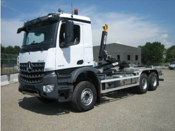 Lastväxlare lastbil Mercedes-Benz 3342 6X6 HYVA Abroller: bild 1