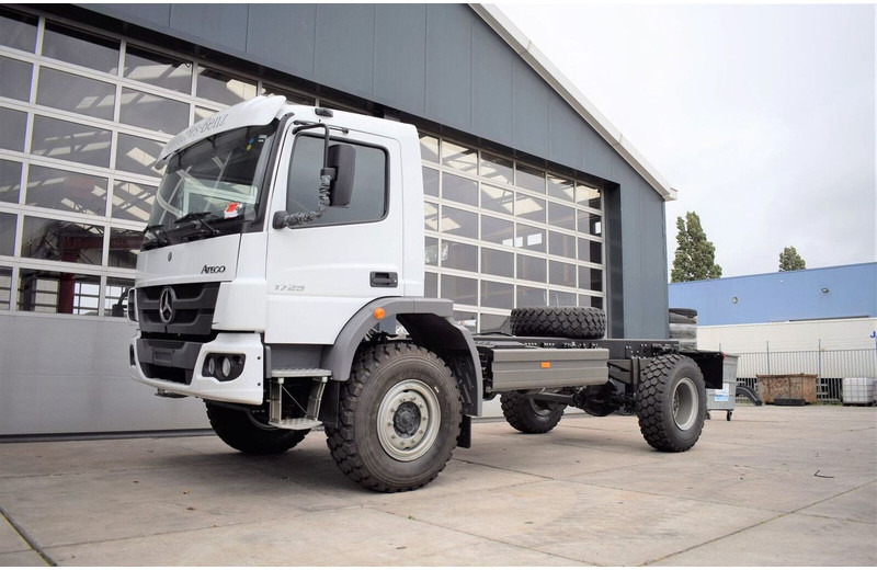 Leasa Mercedes-Benz Atego 1725 4×4 Chassis Cabin Mercedes-Benz Atego 1725 4×4 Chassis Cabin: bild 1