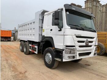 Tippbil lastbil för transportering tunga maskiner SINOTRUK HOWO Dump truck 371: bild 1