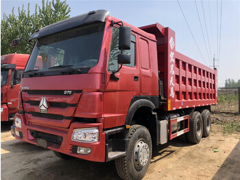 Tippbil lastbil för transportering tunga maskiner SINOTRUK Howo Dump truck 375: bild 1