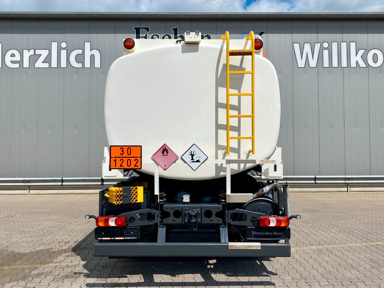 Tankbil Mercedes-Benz 2540 Antos | A3*3x Kammern/20.990ltr*Kamera*Navi
