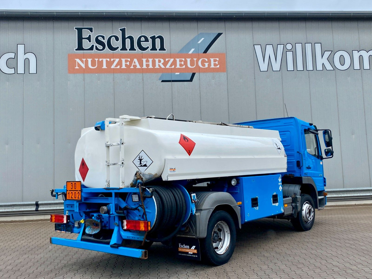 Tankbil Mercedes-Benz Atego 1318 | Esterer A3*7480ltr*AHK*1.Hand