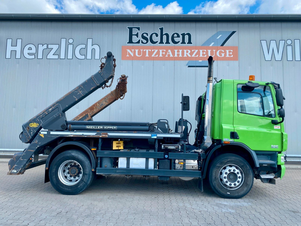 Tippbil lastbil DAF CF 85.360 | MEILLER AK 12.T*Klima*Tempomat*AHK
