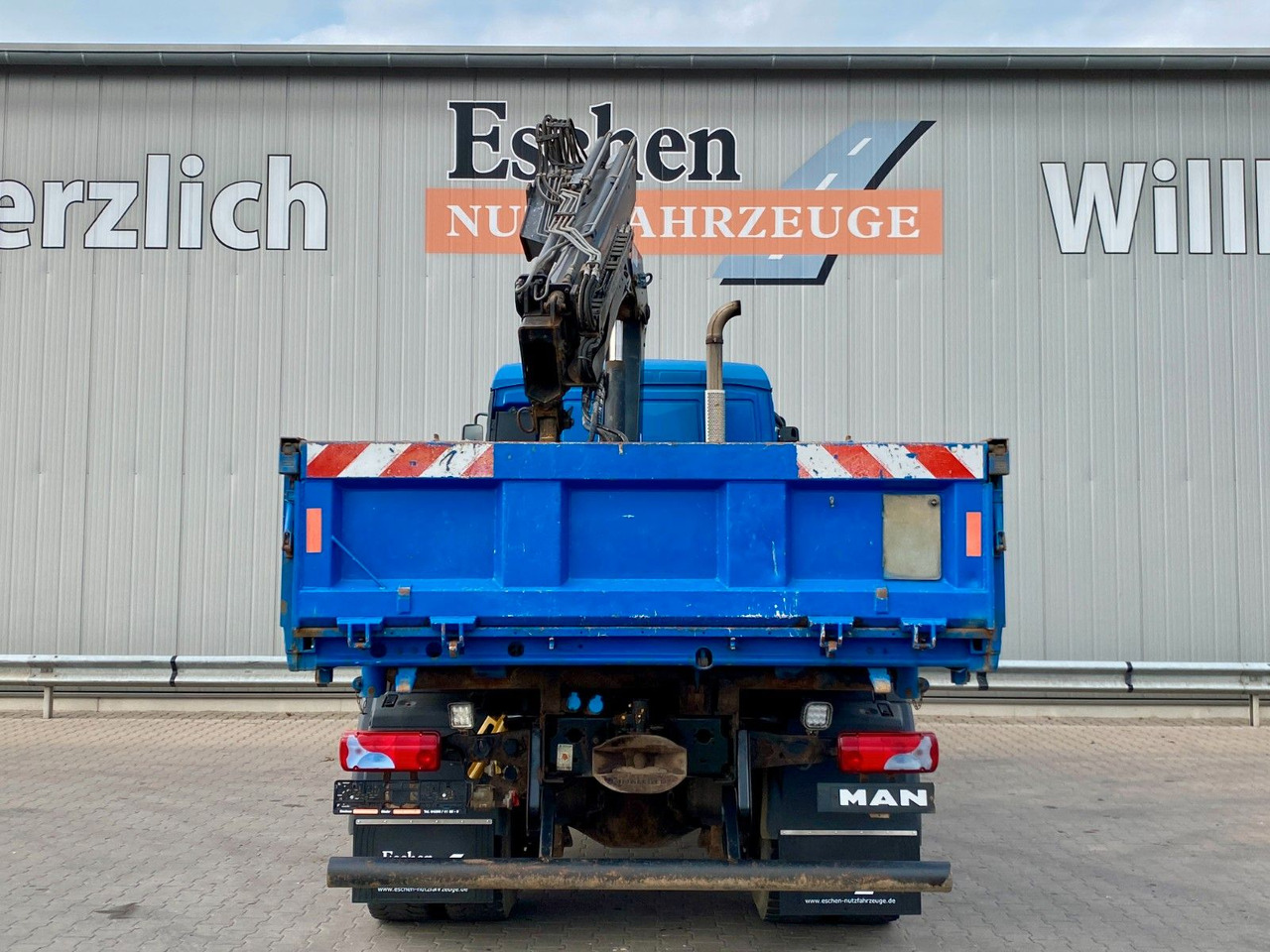 Tippbil lastbil MAN TGA 18.360 4x4H BL*HIAB 122 BS-2*Dautel 3-Seiten MAN TGA 18.360 4x4H BL*HIAB 122 BS-2*Dautel 3-Seiten