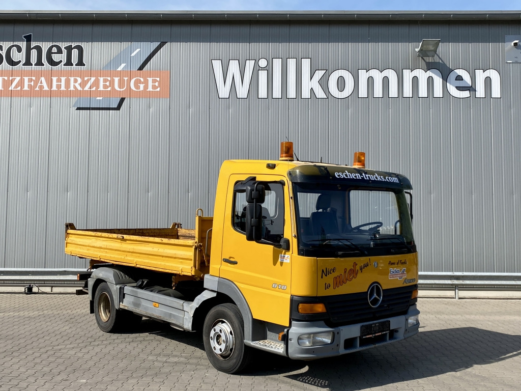 Tippbil lastbil Mercedes-Benz 818 K Atego