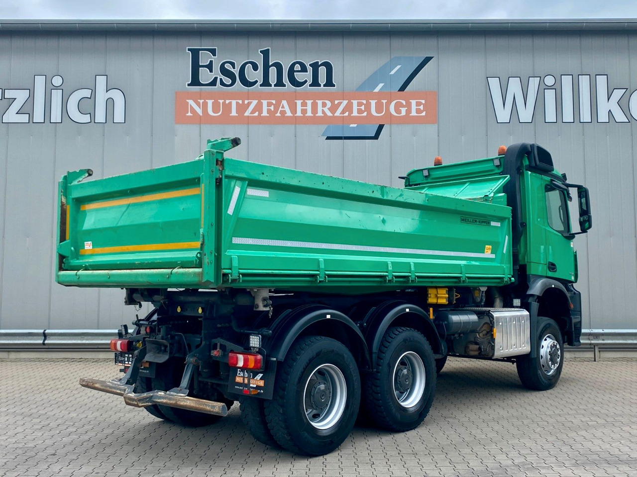 Tippbil lastbil Mercedes-Benz Arocs 3345 6x6 | MEILLER*Bordmatik*Blatt*AHK+Oel