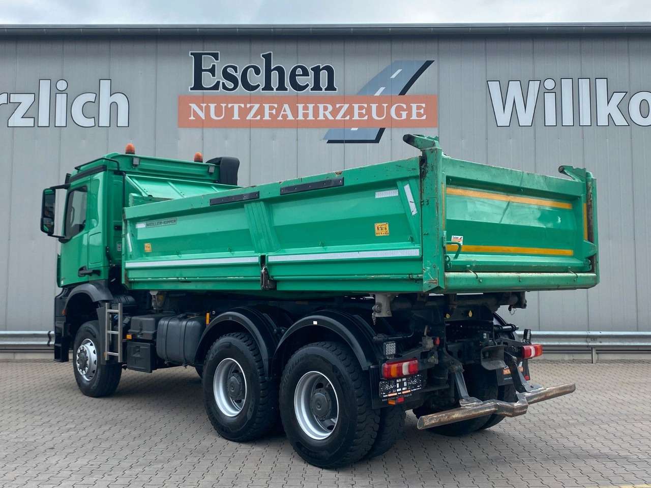 Tippbil lastbil Mercedes-Benz Arocs 3345 6x6 | MEILLER*Bordmatik*Blatt*AHK+Oel