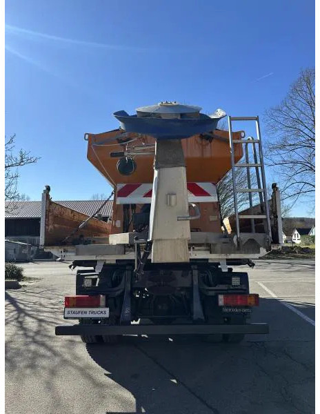 Tippbil lastbil Mercedes-Benz Atego 1318 5 x AK Allrad Kran Palfinger 7001