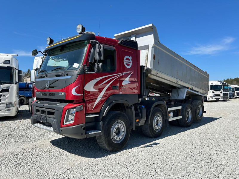 Tippbil lastbil Volvo FMX 540 8x4 | TULOSSA