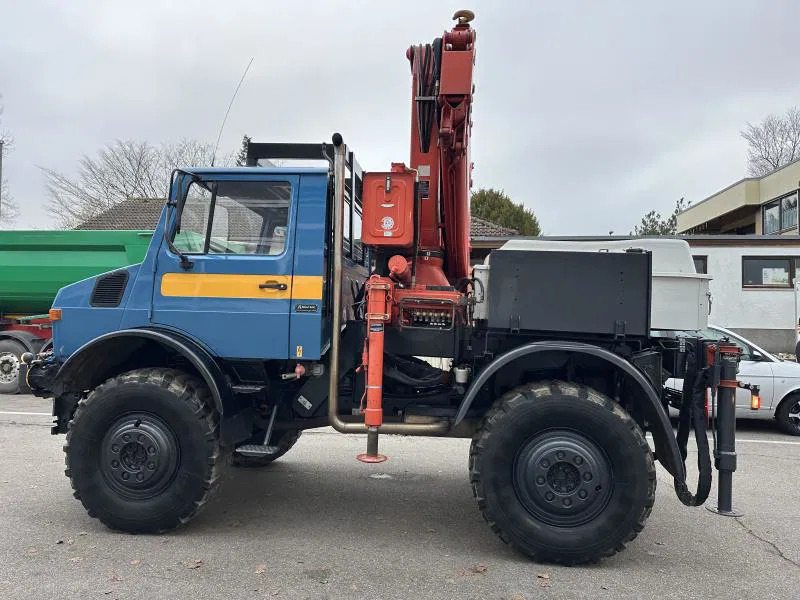 Lastbil Unimog U 1500 (425) Ferrari Kran 147.2A*Jib* TÜV NEU!