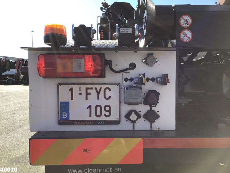 Lastväxlare lastbil, Kranbil Volvo FM 420 8x2 HMF 28 ton/meter laadkraan Welvaarts weighing system: bild 9