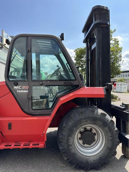 Dieseltruck Manitou MC 50 Turbo 5 to Geländestapler Seitenschieb Kabine
