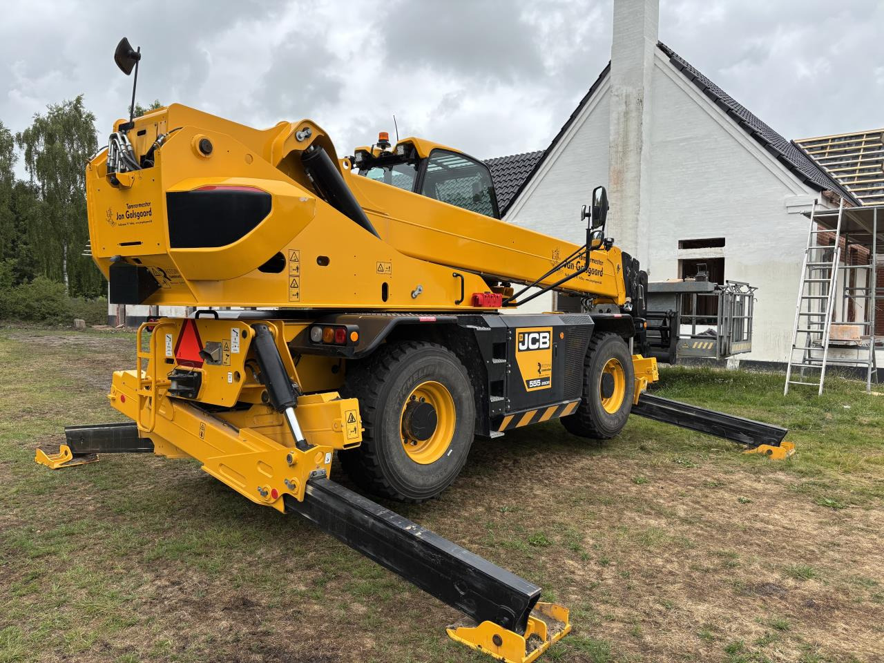Teleskoplastar JCB 555-260R