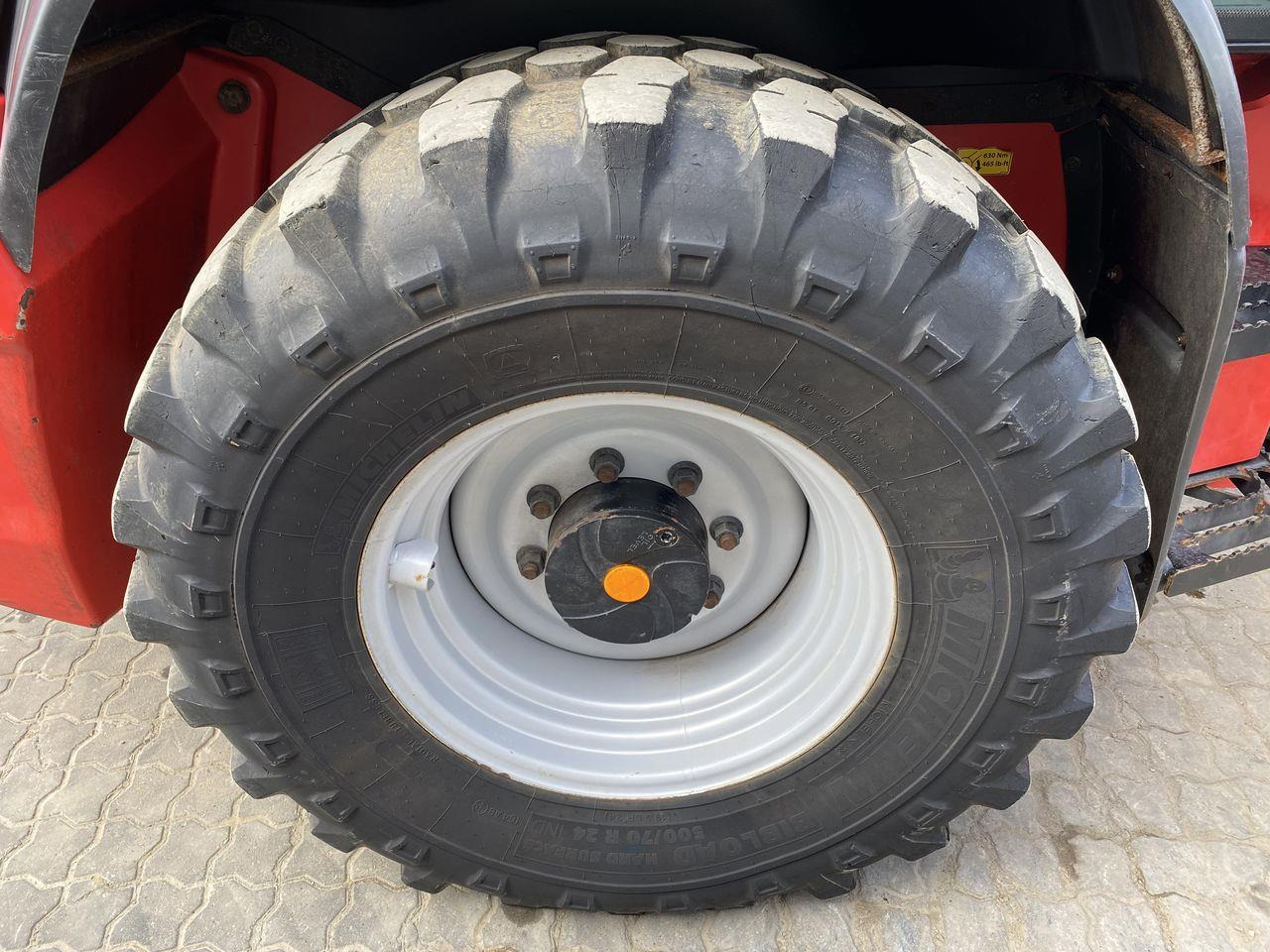 Teleskoplastar Manitou MLA-T533-145V+ ELITE ST5