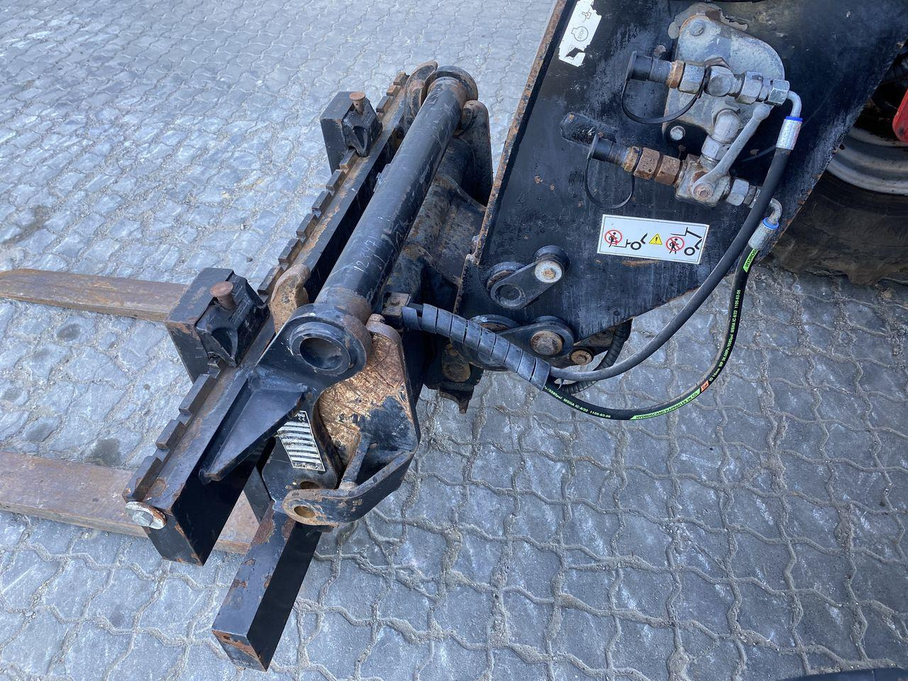 Teleskoplastar Manitou MLT1040-137PS L ELITE