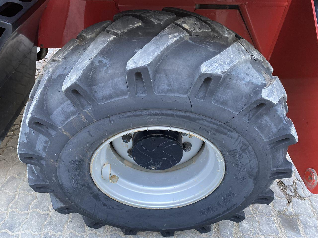 Teleskoplastar Manitou MRT2145 EASY