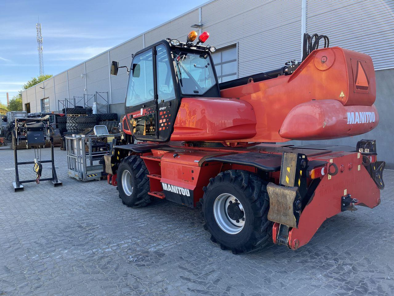 Teleskoplastar Manitou MRT2145 EASY
