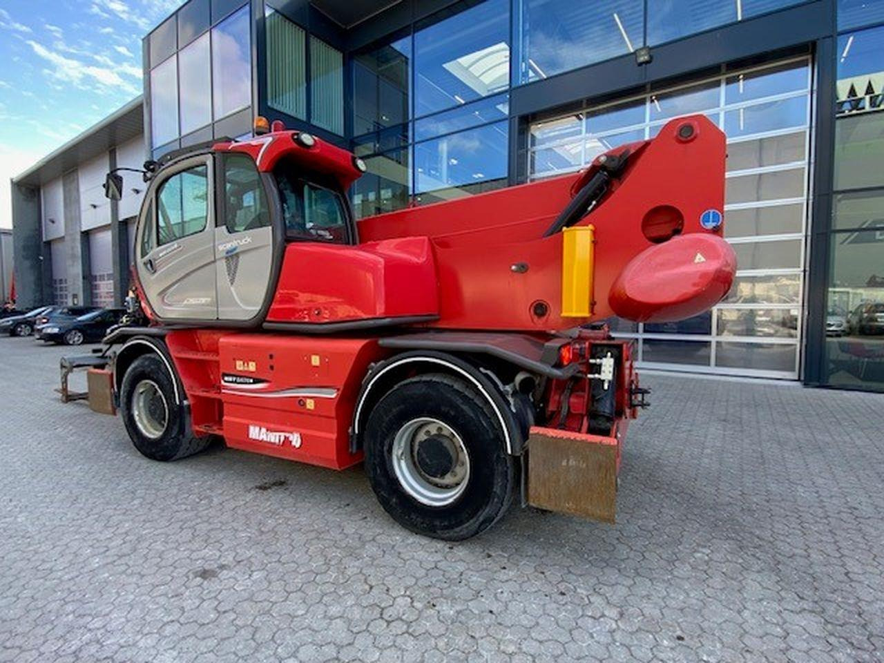 Teleskoplastar Manitou MRT2470 P+