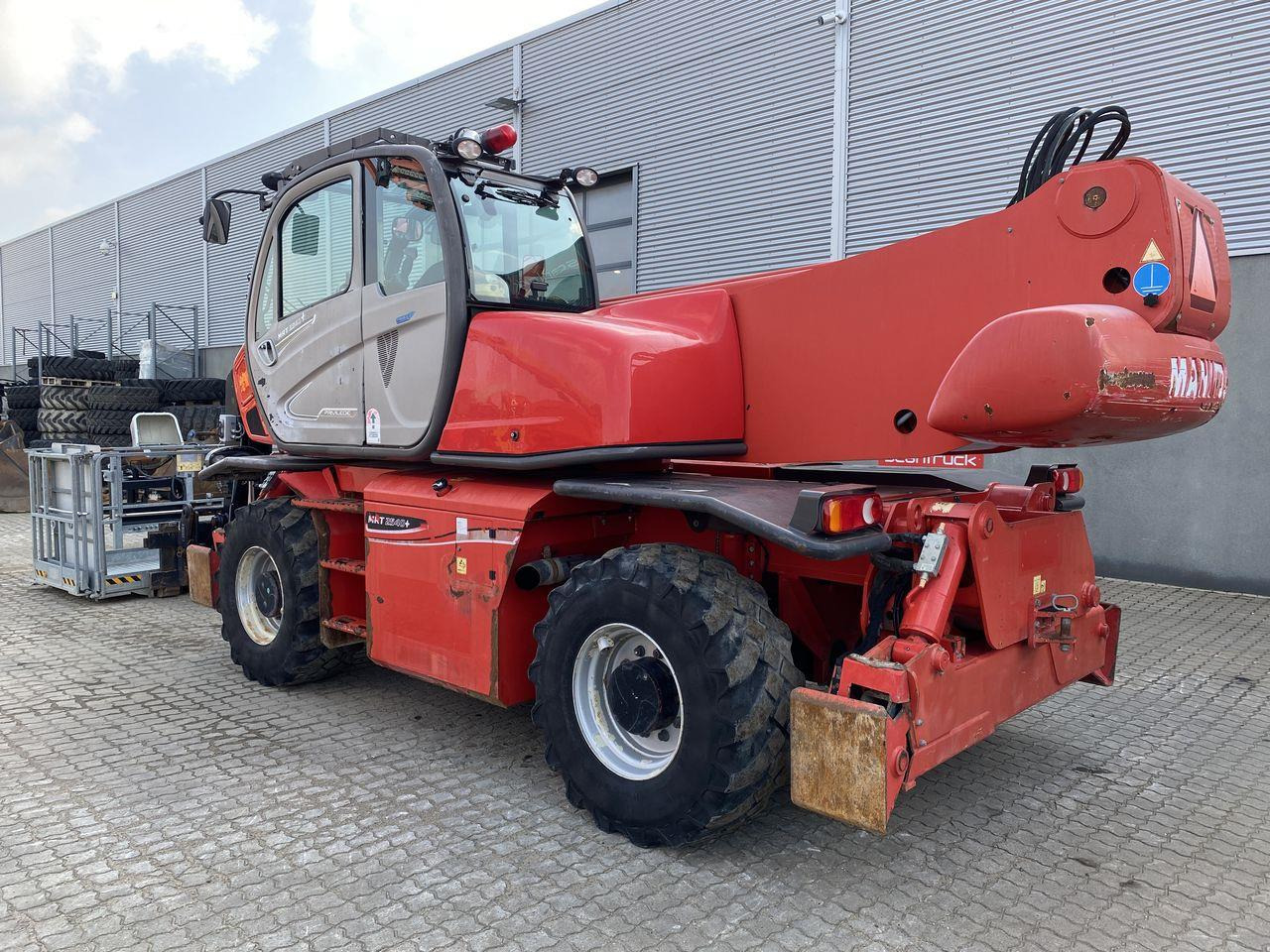 Teleskoplastar Manitou MRT2540P+ ST4