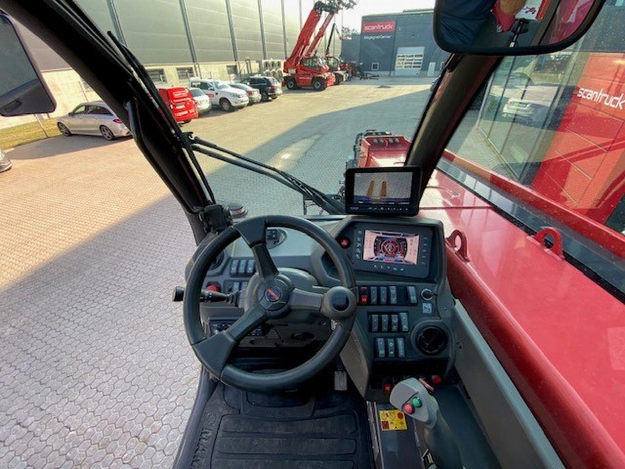 Teleskoplastar Manitou MRT2550P+ ST4