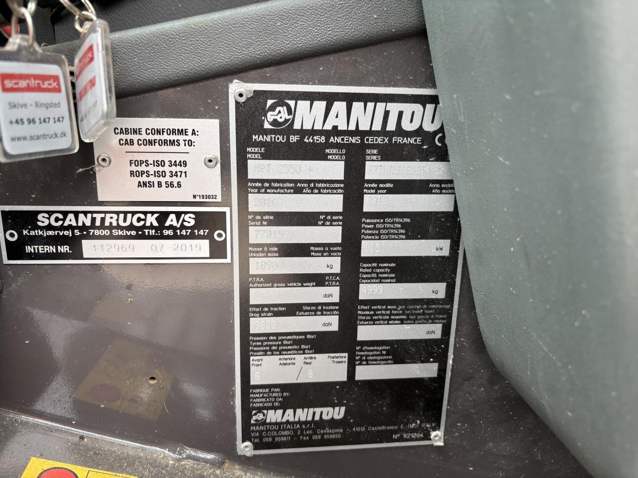 Teleskoplastar Manitou MRT2550P+ ST4