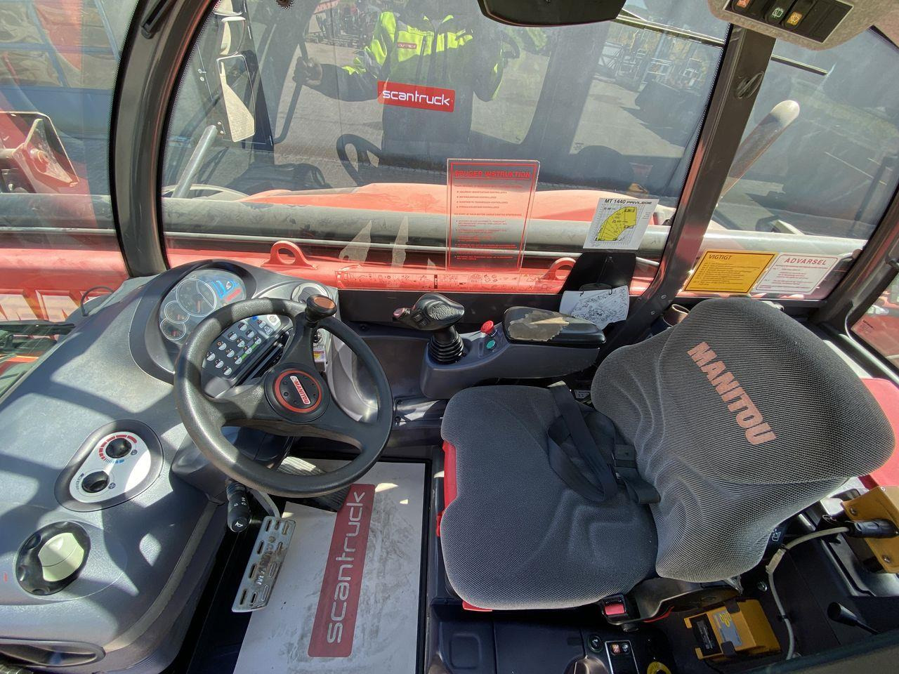 Teleskoplastar Manitou MT1440A ST3B