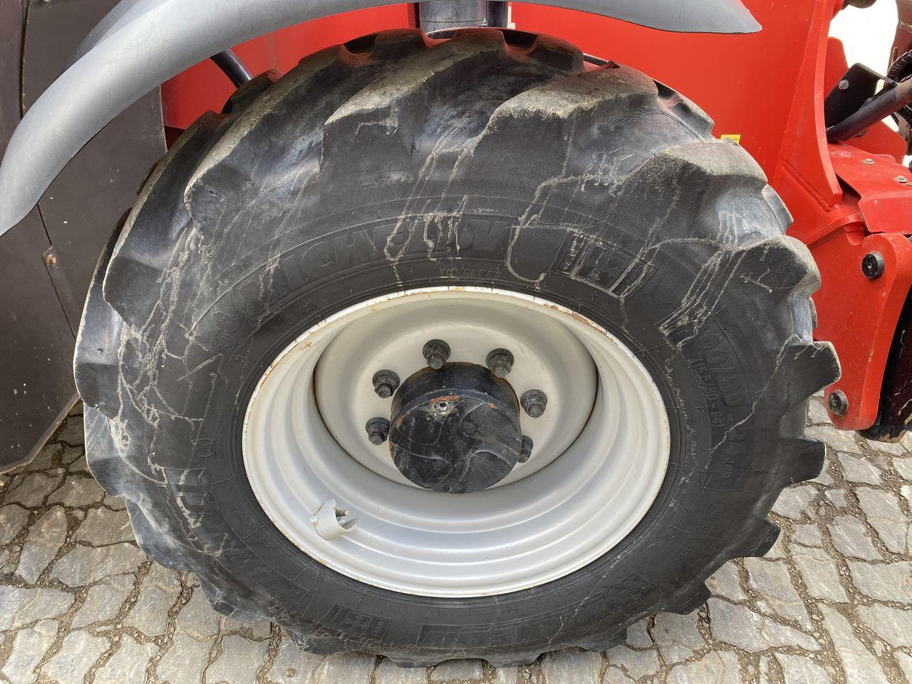 Teleskoplastar Manitou MT1440A ST3B