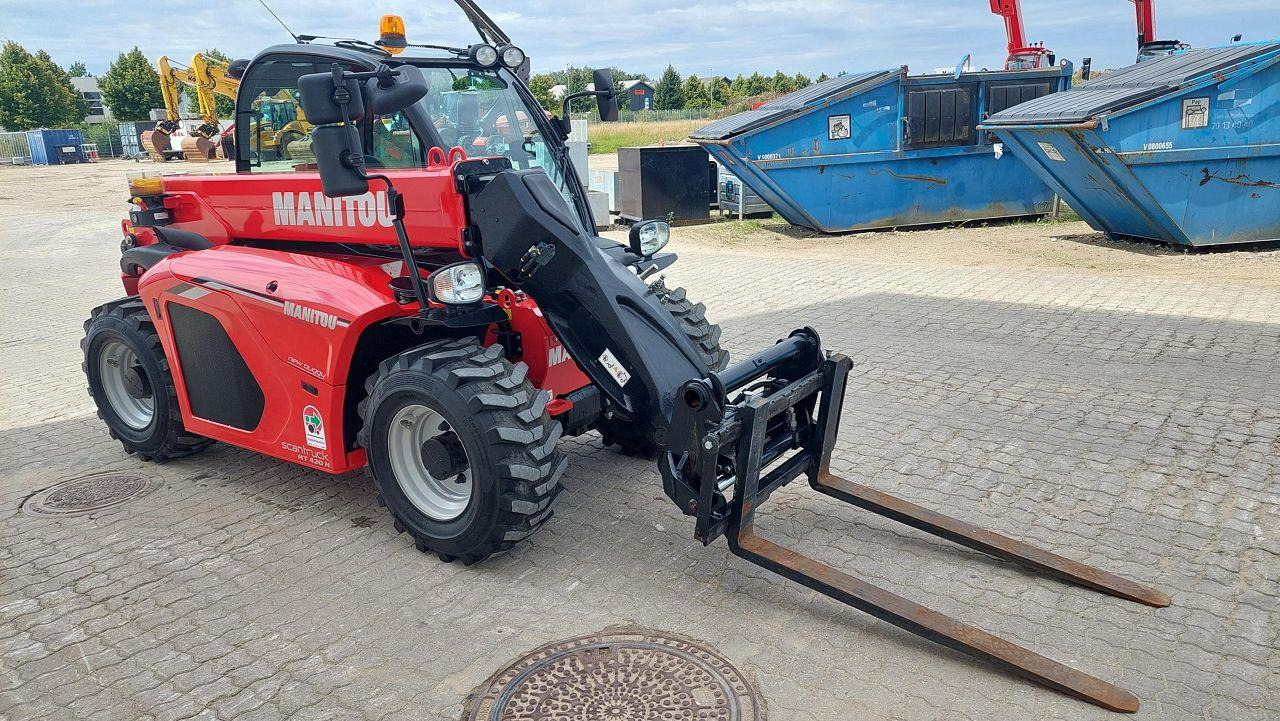 Teleskoplastar Manitou MT420H Comfort ST5