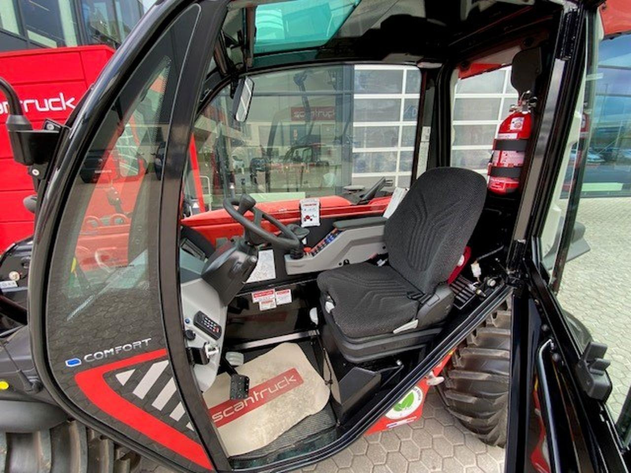 Teleskoplastar Manitou ULM415H Comfort ST5